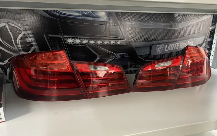 BMW F10 фонари рестайлинг за 250 000 тг. в Астана
