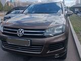Volkswagen Touareg 2011 годаүшін10 500 000 тг. в Астана – фото 2