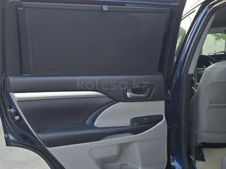 Toyota Highlander 2016 года за 12 000 000 тг. в Атырау – фото 14