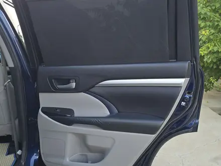 Toyota Highlander 2016 года за 12 000 000 тг. в Атырау – фото 18