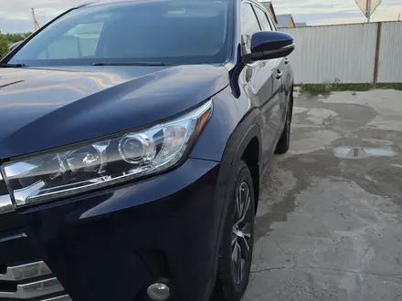 Toyota Highlander 2016 года за 12 000 000 тг. в Атырау – фото 7