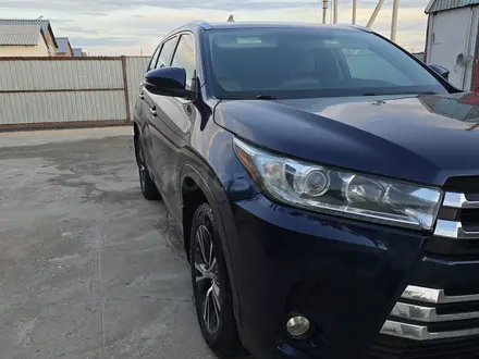 Toyota Highlander 2016 года за 12 000 000 тг. в Атырау – фото 8