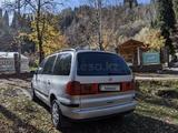 Volkswagen Sharan 2001 годаfor2 600 000 тг. в Алматы – фото 4