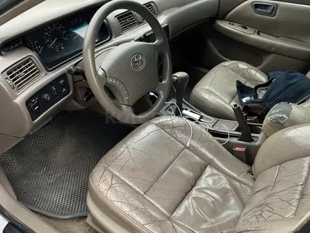 Toyota Camry 2000 года за 2 150 000 тг. в Алматы – фото 10