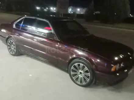 BMW 520 1992 года за 1 400 000 тг. в Тараз – фото 2