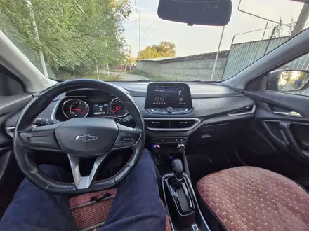 Chevrolet Tracker 2021 года за 6 300 000 тг. в Алматы – фото 10