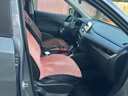 Chevrolet Tracker 2021 года за 6 300 000 тг. в Алматы – фото 26
