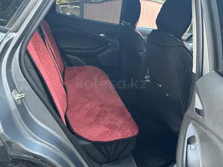 Chevrolet Tracker 2021 года за 6 300 000 тг. в Алматы – фото 27