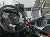 Toyota FJ Cruiser 2022 годаүшін26 700 000 тг. в Актау – фото 5