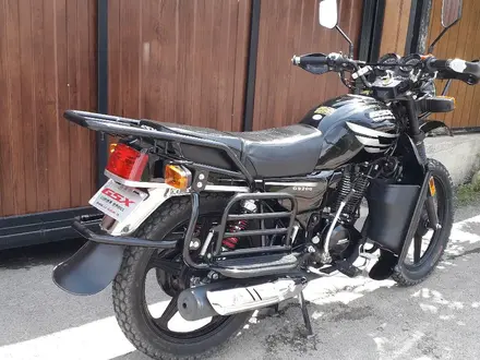 Suzuki  GSX 250 2023 года за 450 000 тг. в Есик – фото 2