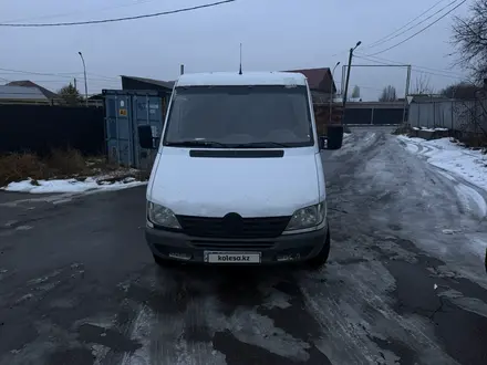 Mercedes-Benz Sprinter 2002 года за 5 500 000 тг. в Алматы – фото 12