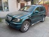 Mercedes-Benz ML 320 1997 года за 3 500 000 тг. в Шымкент – фото 2