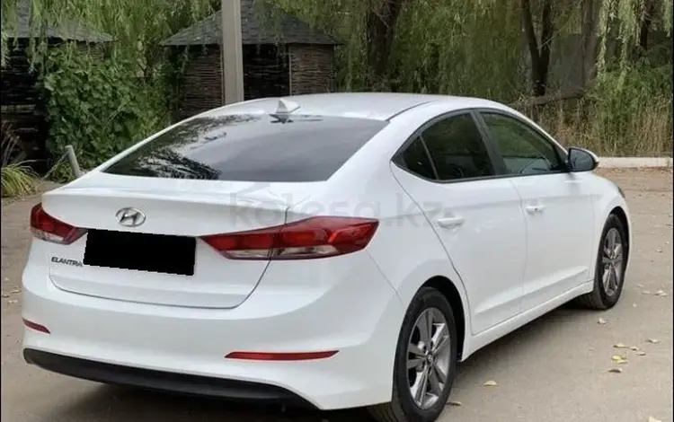 Hyundai Elantra 2017 года за 6 000 000 тг. в Алматы