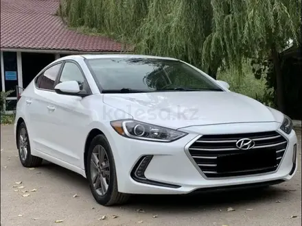 Hyundai Elantra 2017 года за 6 000 000 тг. в Алматы – фото 2