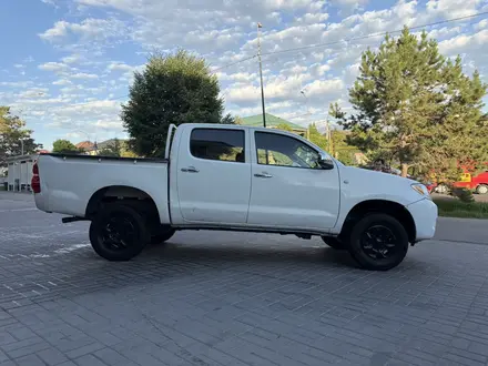 Toyota Hilux 2007 года за 5 500 000 тг. в Алматы – фото 3