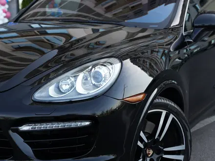 Porsche Cayenne 2014 года за 23 000 000 тг. в Алматы – фото 3