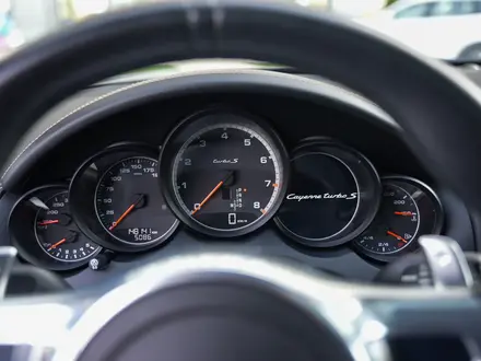 Porsche Cayenne 2014 года за 23 000 000 тг. в Алматы – фото 32