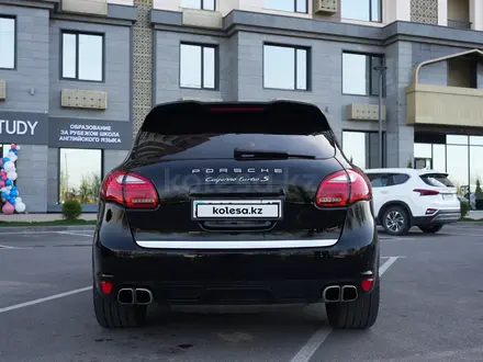 Porsche Cayenne 2014 года за 23 000 000 тг. в Алматы – фото 9