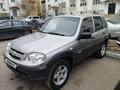 Chevrolet Niva 2013 годаfor3 500 000 тг. в Атырау – фото 2