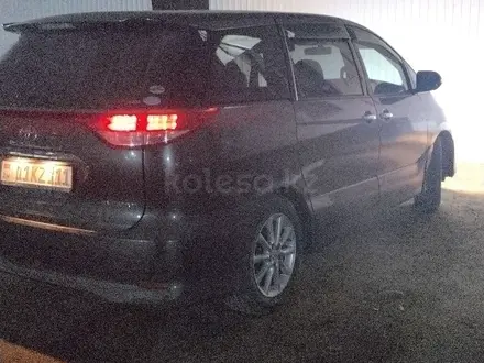 Toyota Estima 2011 года за 5 500 000 тг. в Актобе – фото 3