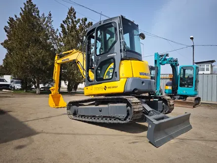 Komatsu  PC40MR-3N14 тонны (кабина, кондиционер, печка) 2015 года за 17 000 000 тг. в Алматы – фото 3