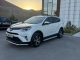 Toyota RAV4 2016 годаүшін9 500 000 тг. в Шымкент – фото 4