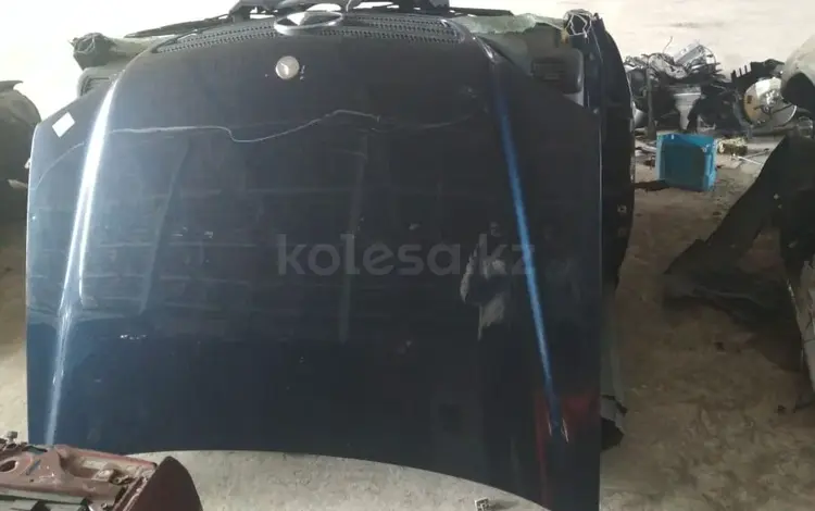 Капот на Mercedes Benz ML430 w163 за 59 990 тг. в Алматы