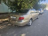 Toyota Camry 2005 года за 4 250 000 тг. в Уральск – фото 3