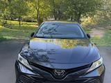 Toyota Camry 2018 года за 11 900 000 тг. в Экибастуз