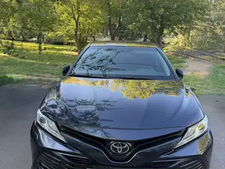 Toyota Camry, 2018