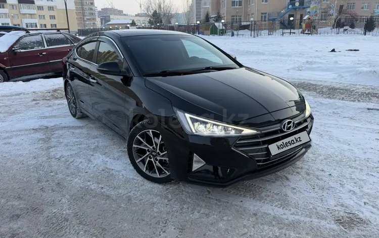 Hyundai Elantra 2020 годаfor10 500 000 тг. в Астана