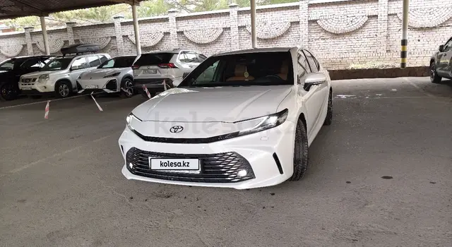 Toyota Camry, 2024