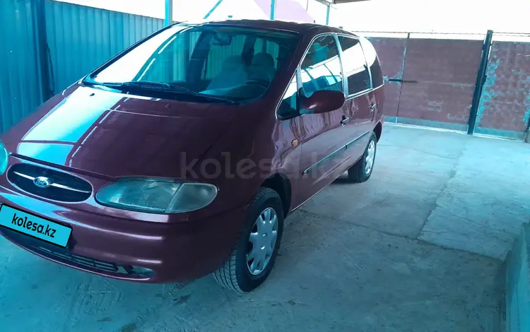 Volkswagen Sharan 1998 годаүшін2 500 000 тг. в Алматы