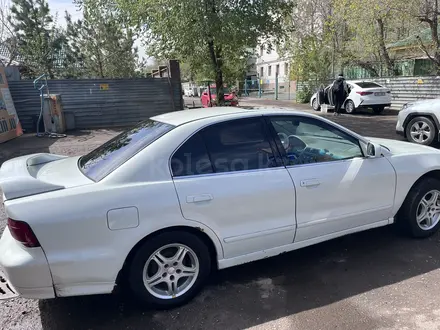 Mitsubishi Galant 2001 года за 2 500 000 тг. в Астана