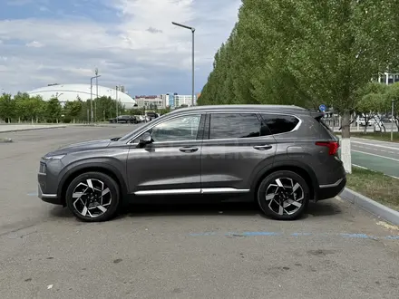 Hyundai Santa Fe 2023 года за 17 700 000 тг. в Астана – фото 3