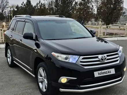 Toyota Highlander 2011 года за 14 000 000 тг. в Тараз