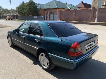 Mercedes-Benz C 200 1996 года за 1 900 000 тг. в Астана – фото 3