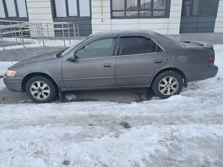 Toyota Camry 1998 года за 3 400 000 тг. в Алматы – фото 6