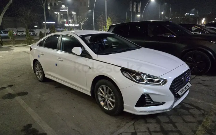 Hyundai Sonata 2017 годаүшін8 300 000 тг. в Алматы