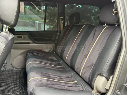Toyota Land Cruiser 2006 года за 15 500 000 тг. в Алматы – фото 28