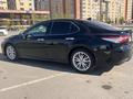 Toyota Camry 2020 года за 14 250 000 тг. в Астана – фото 9