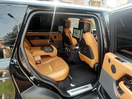 Land Rover Range Rover 2018 года за 41 000 000 тг. в Алматы – фото 9