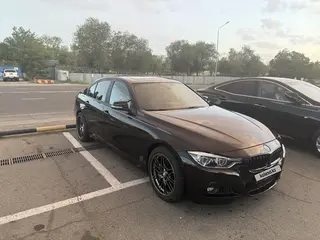 BMW 3 Series, 2016