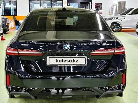 BMW 530 2024 года за 34 500 000 тг. в Алматы – фото 3