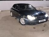 Hyundai Sonata 2002 года за 2 500 000 тг. в Уральск – фото 4