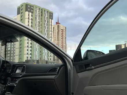 Hyundai Elantra 2018 года за 7 700 000 тг. в Астана – фото 19