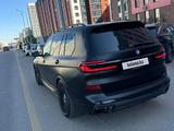 BMW X7 2023 года за 75 000 000 тг. в Астана – фото 5