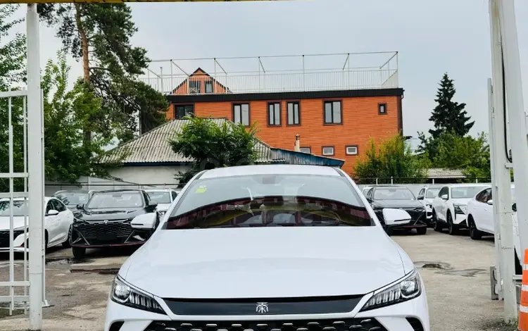 BYD Qin Plus 2025 года за 9 100 000 тг. в Алматы