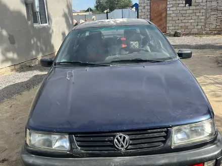 Volkswagen Passat 1994 года за 900 000 тг. в Актобе – фото 6