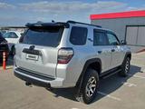 Toyota 4Runner 2018 годаүшін15 800 000 тг. в Алматы – фото 4